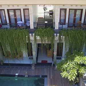  Privatunterkunft Pujihouse One